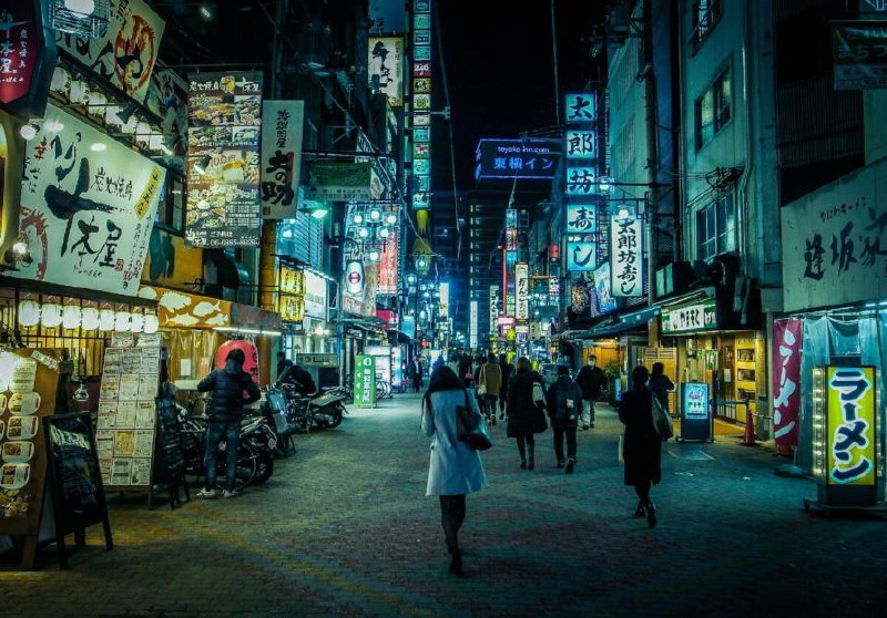不止于过滤列表：基于大语言模型（LLM）的广告拦截新思路